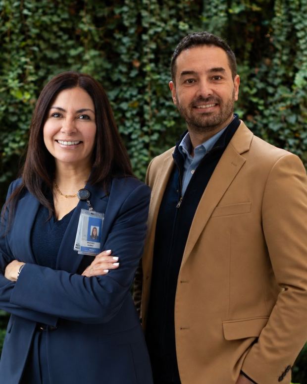 Juanjo Artero con Beatriz Núñez, SVP Chief Growth Officer México y Centroamérica de Walmart