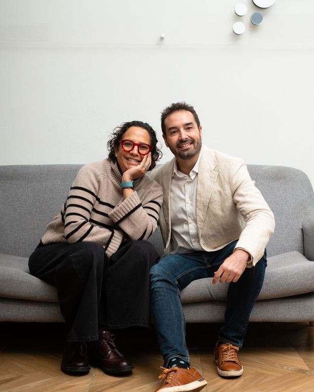 Juanjo Artero con Claudia Contreras, CMO México y Centroamérica de Comex