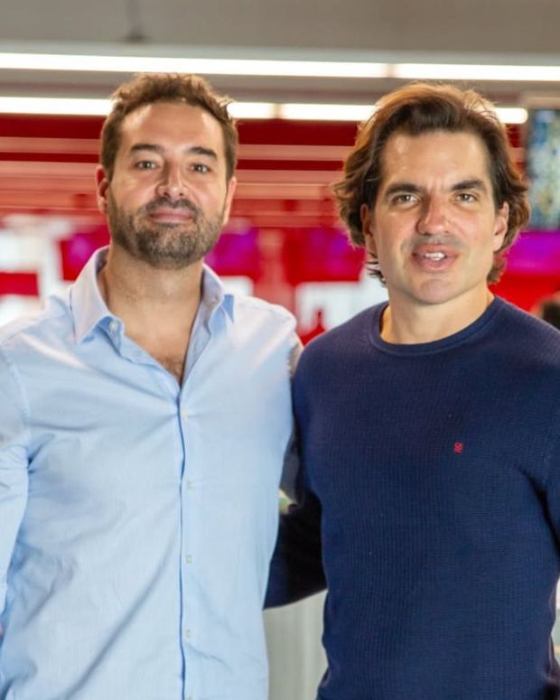 Juanjo Artero con Juan Pablo Dubini, Director Global de BIC